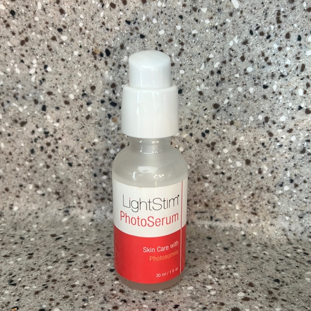 LightStim PhotoSerum 90% FULL